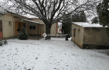 Eladó családi ház