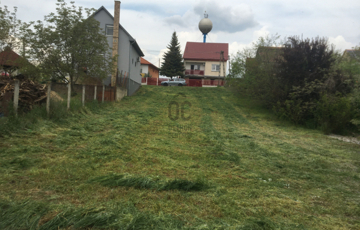 Eladó telek/földterület