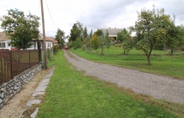 Eladó telek/földterület