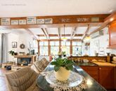 Eladó családi ház Pilisborosjenő 190 000 000 Ft