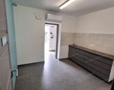 Eladó iroda/üzlethelyiség Gödöllő 160 000 000 Ft