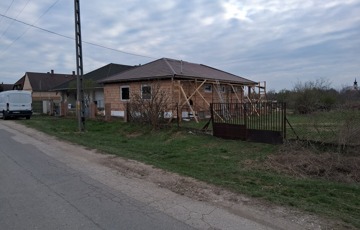 Eladó családi ház