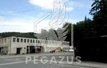 Eladó ipari ingatlan