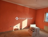 Eladó családi ház Pécs 54 990 000 Ft