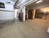 Kiadó üzlethelyiség/műhely/raktár Szolnokon, a Széchenyi lakótelepen