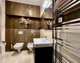 Eladó családi ház Pécs 425 000 000 Ft