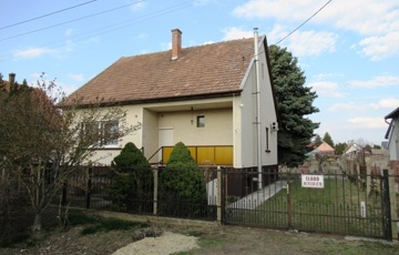 Eladó családi ház