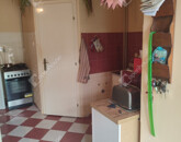 Kiadó családi ház Naszály 700 000 Ft