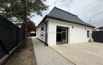 Eladó családi ház