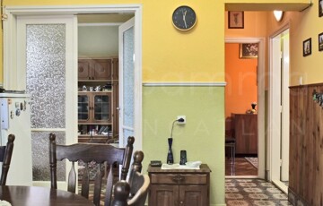 Eladó családi ház