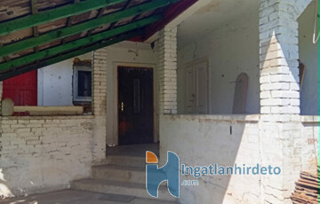 Eladó családi ház