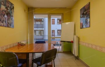 Eladó iroda/üzlethelyiség