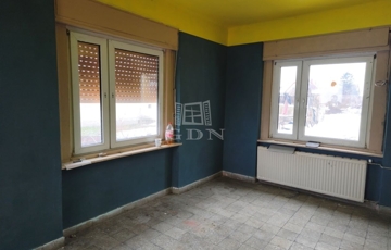 Eladó családi ház