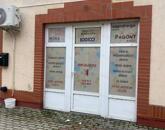 Szolnokon a Tófenék úton üzlethelyiség kiadó!