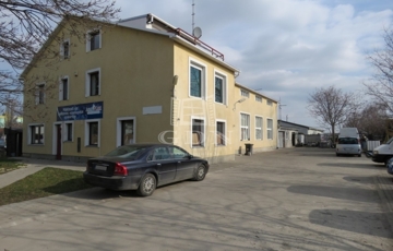 Eladó ipari ingatlan