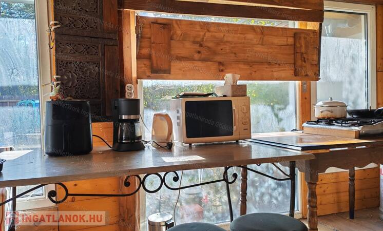 Patakparti Idill Domonyvölgy területén