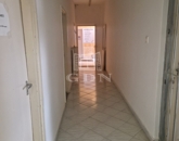 Kiadó iroda/üzlethelyiség Székesfehérvár 70 000 Ft