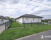 Eladó családi ház Székesfehérvár 94 500 000 Ft