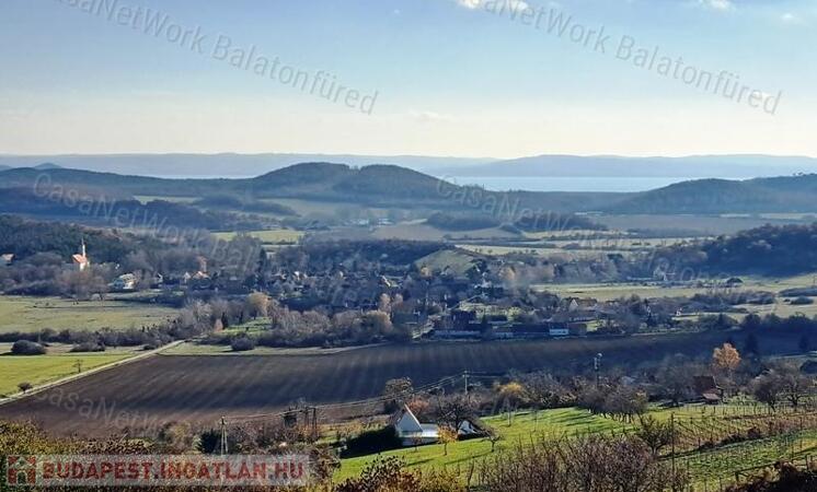 Csodálatos panorámával -eladó MEZŐGAZDASÁGI TERÜLET PÉCSELYEN                                 