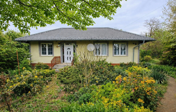 Eladó családi ház