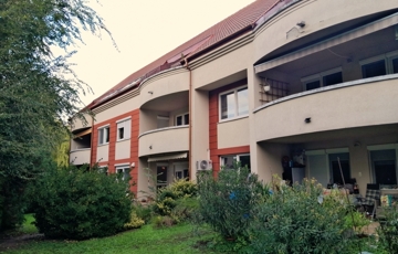 Eladó lakás