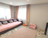 Eladó családi ház Tárnok 96 000 000 Ft