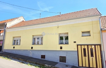 Eladó családi ház