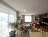 Eladó lakás Veszprém 198 000 000 Ft