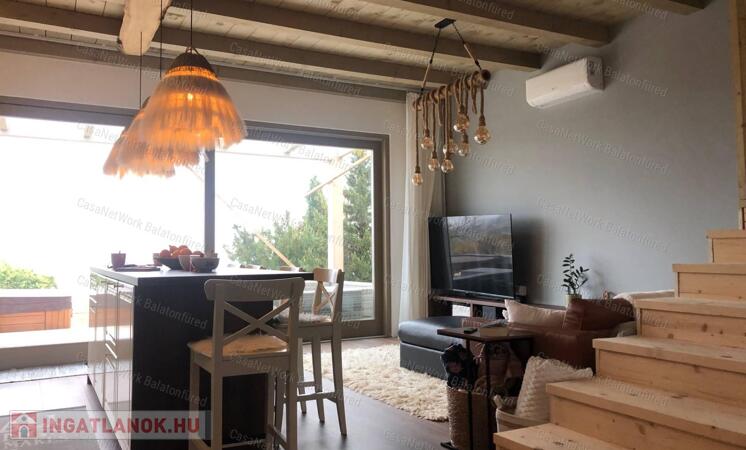 Panorámás ház eladó Balatonfüreden