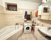 Eladó családi ház Budapest XVI. ker 177 900 000 Ft