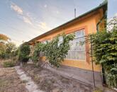 Felújítandó, de stabil parasztház Poroszlón!