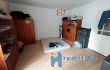 Eladó családi ház