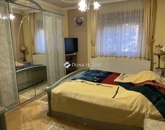 Eladó családi ház Tass 89 000 000 Ft