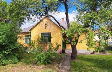 Eladó családi ház