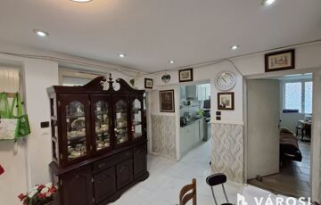 Eladó családi ház