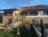 Eladó családi ház Pécs 250 000 000 Ft