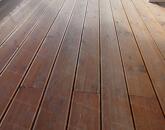 Szomód csendes zsákutcájában felújított és bővített családi ház eladó