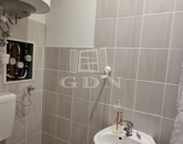 Kiadó iroda/üzlethelyiség Székesfehérvár 40 000 Ft