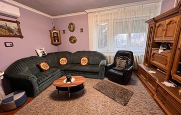 Eladó családi ház