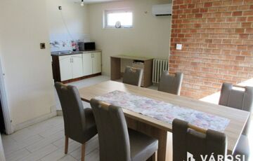 Eladó családi ház