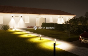 Eladó családi ház