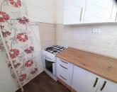Szolnokon a Tófenék úton szuper kis garzon eladó!