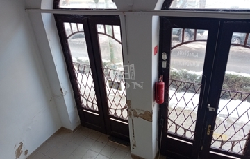 Eladó iroda/üzlethelyiség