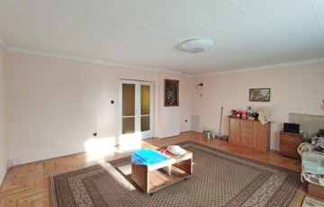 Eladó családi ház