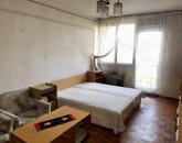 Szolnokon eladó téglalakás