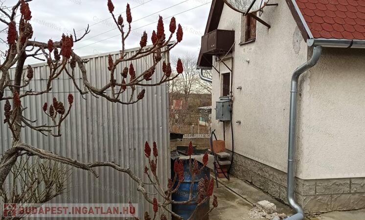 Eladó nyaraló Martfűn !                                 