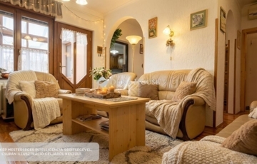 Eladó családi ház