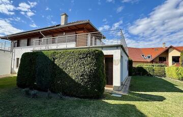 Eladó családi ház