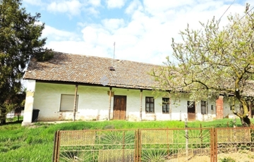 Eladó családi ház