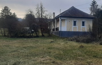 Eladó családi ház